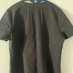 FIGS black Catarina top & Kade scrub pants. Top size small, pants petite small